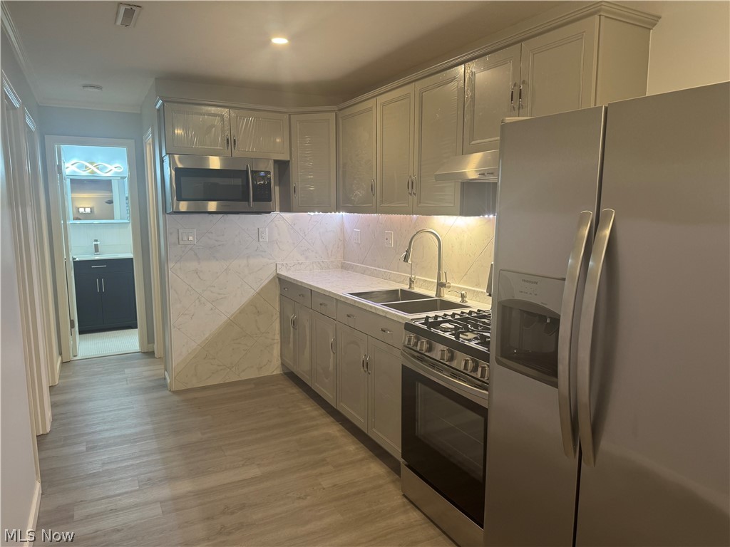 Kings Path Condo - Residential