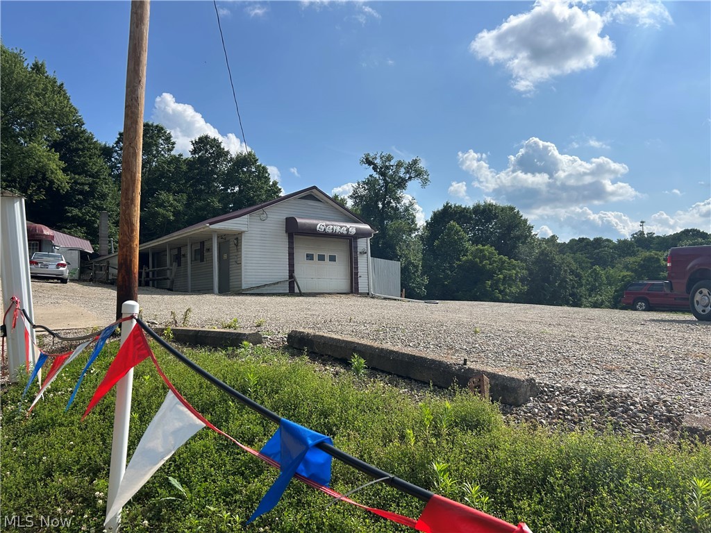 Sharon Ave Sub - Commercial Sale