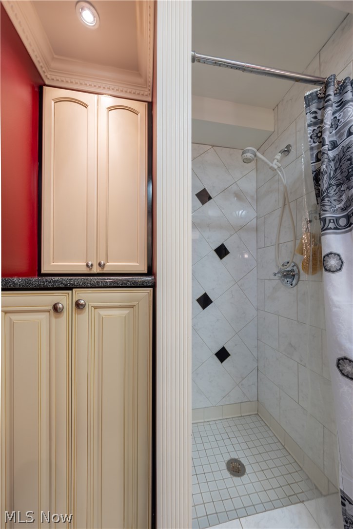 Juniper Hill Condo - Residential