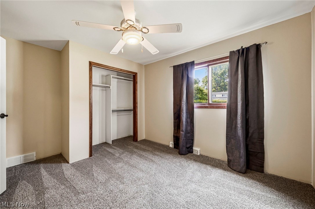 East Lynn Mdws - Residential