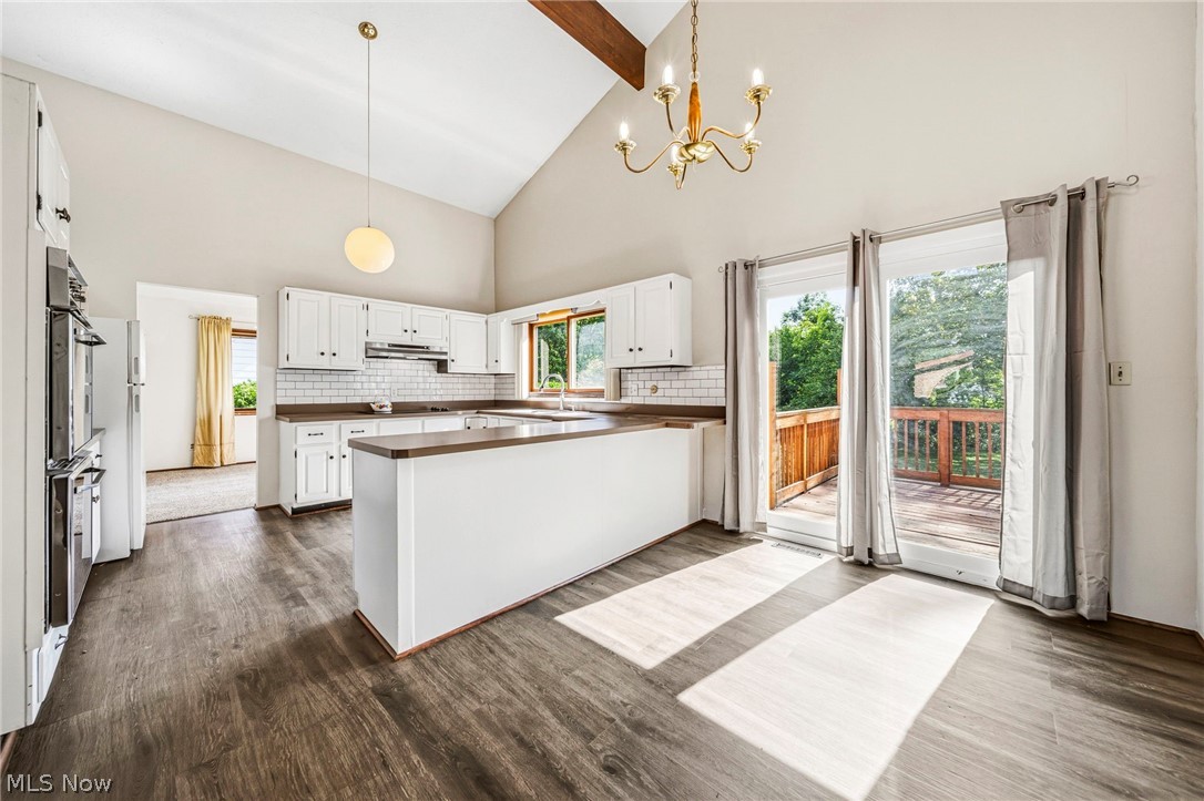 East Lynn Mdws - Residential