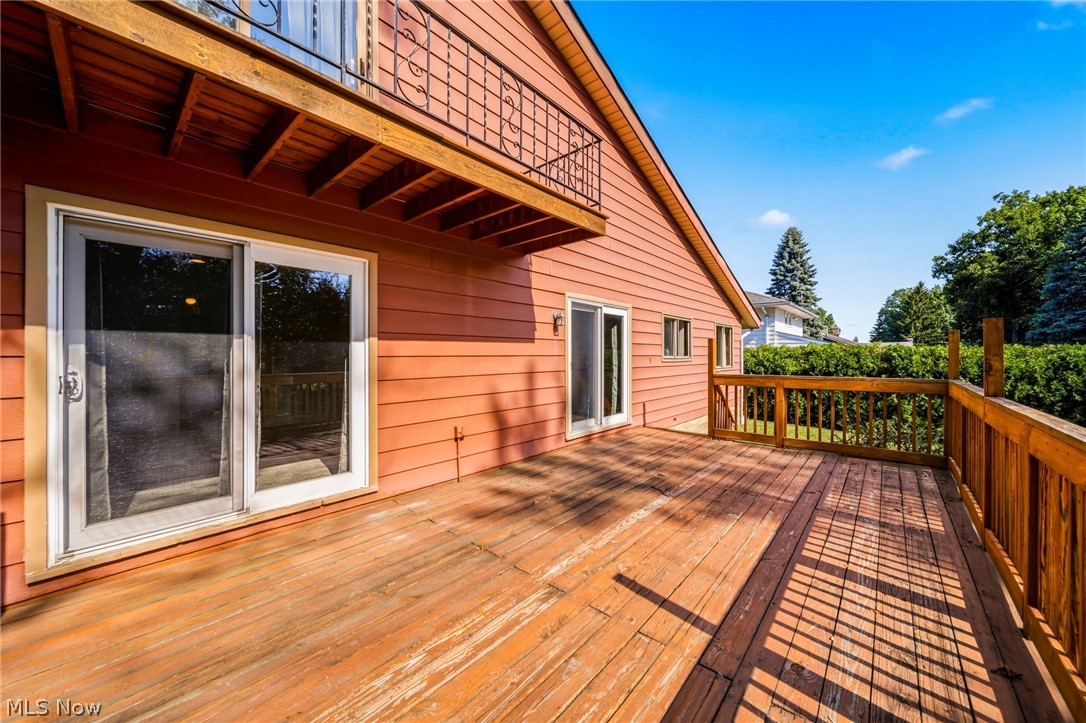 East Lynn Mdws - Residential