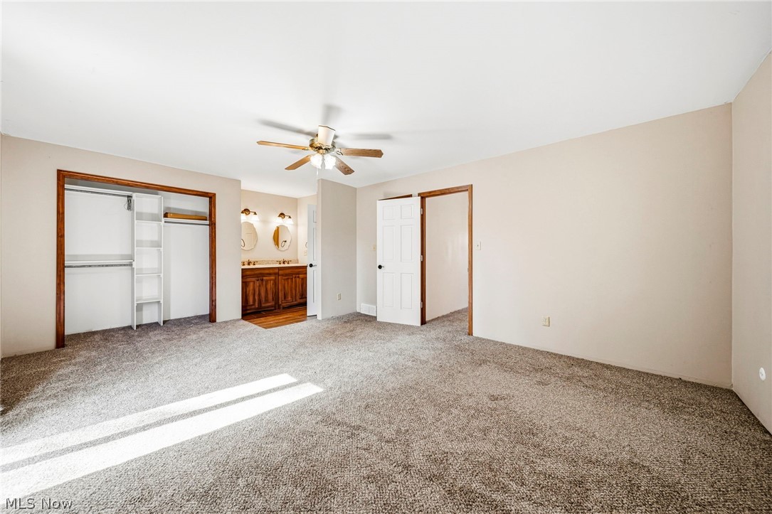 East Lynn Mdws - Residential