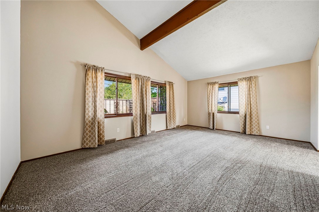 East Lynn Mdws - Residential