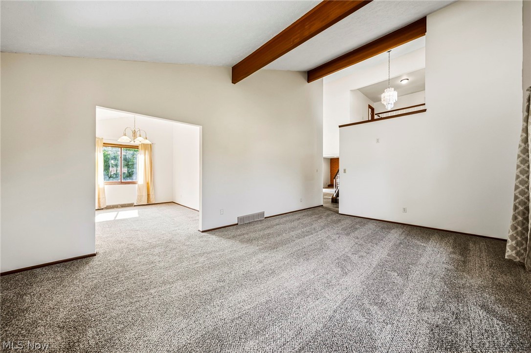 East Lynn Mdws - Residential