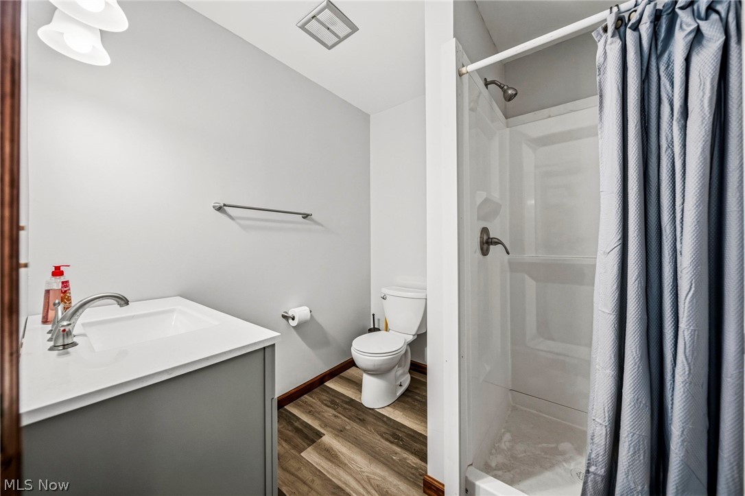 East Lynn Mdws - Residential