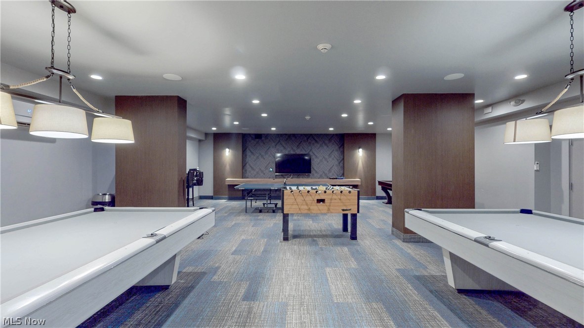 Carlyle Condo - Residential