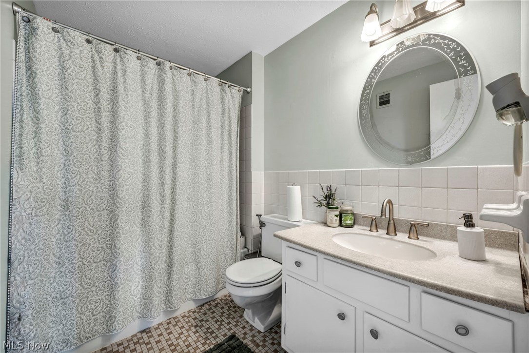 Continental West Condo - Residential