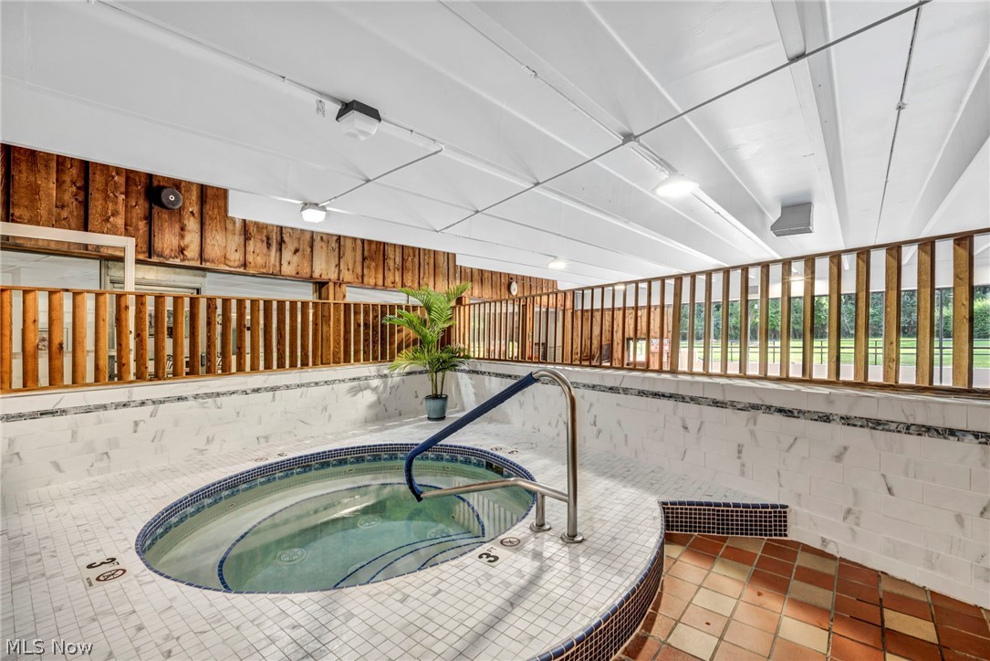 Continental West Condo - Residential