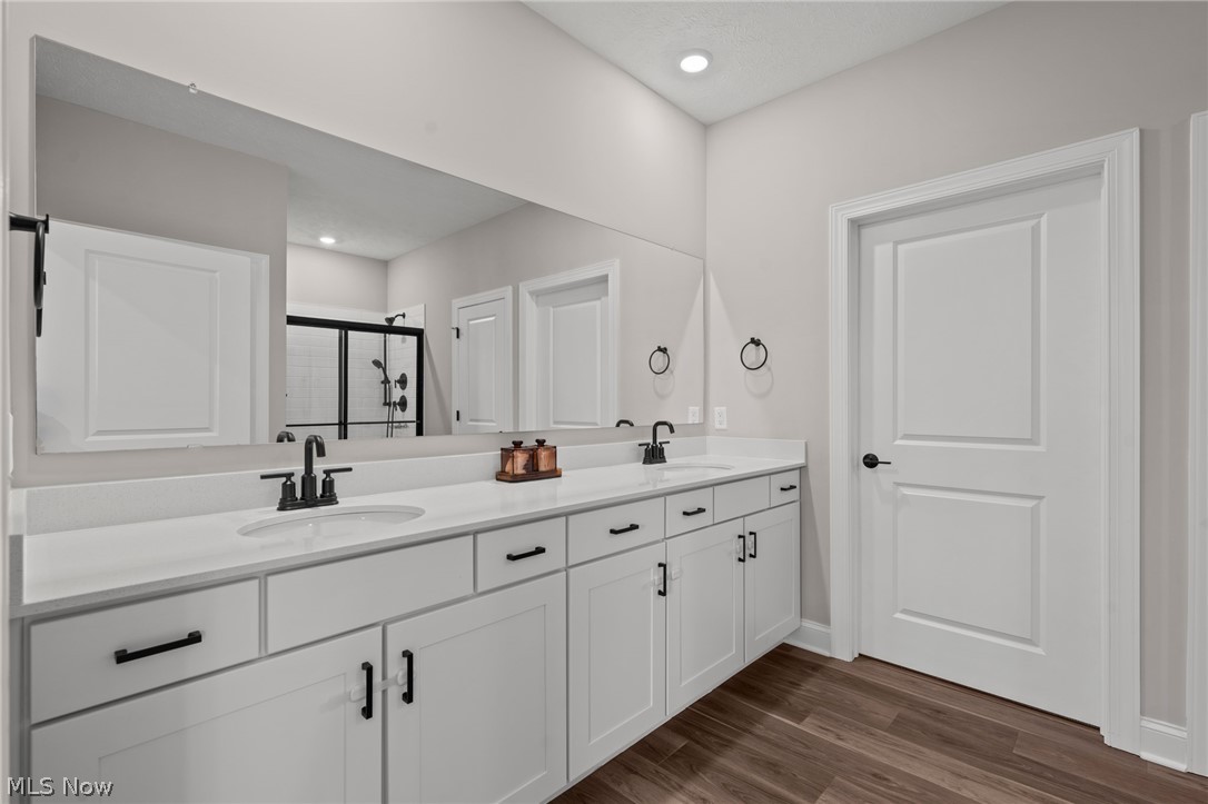 Lakes/Orange Sub Ph 7 - Residential