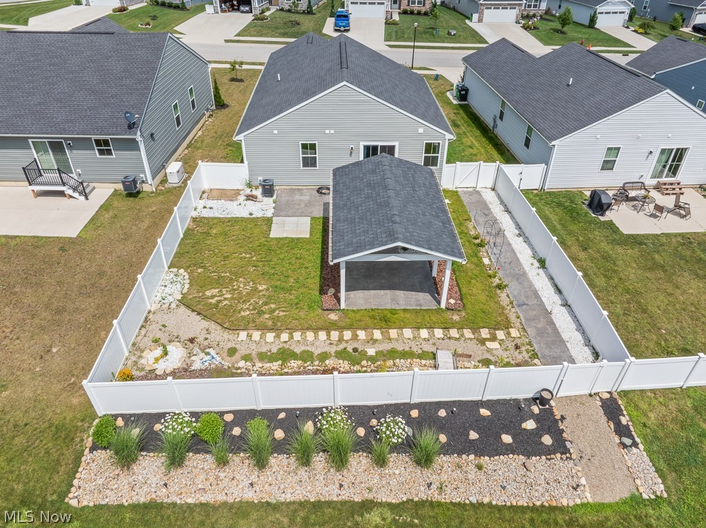 Hidden Lakes Ranches - Residential