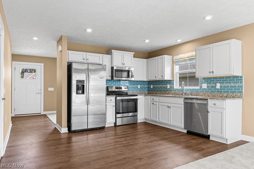 Hidden Lakes Ranches - Residential