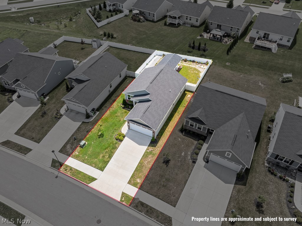 Hidden Lakes Ranches - Residential