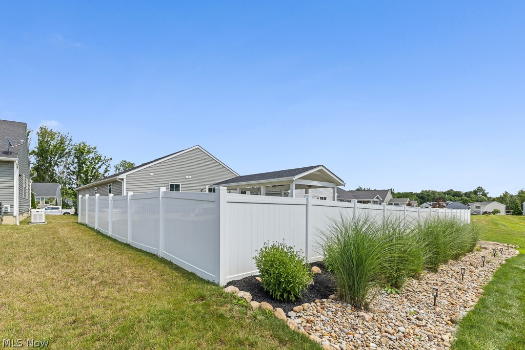 Hidden Lakes Ranches - Residential