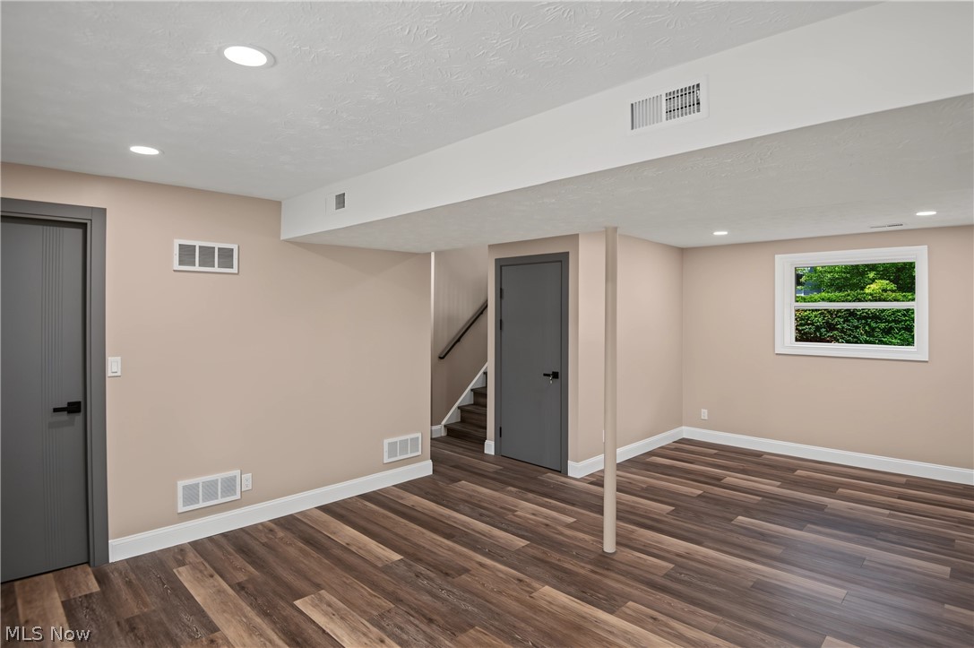 College Park 4 - Residential