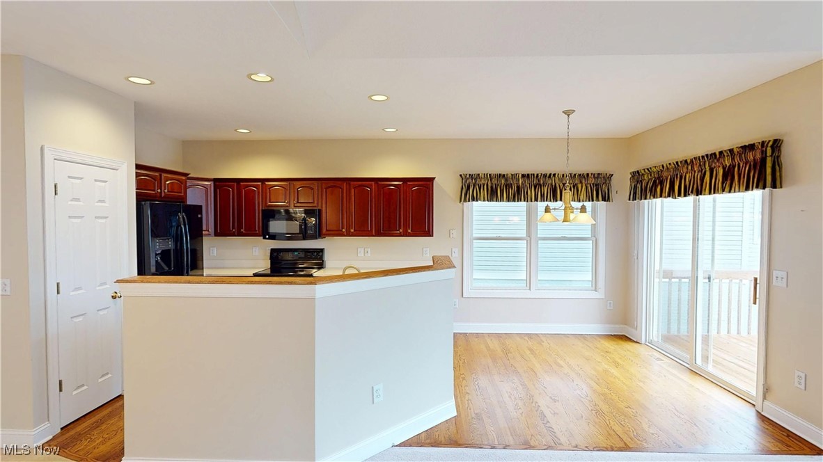 Lakes/Franklin Mills Condo - Residential