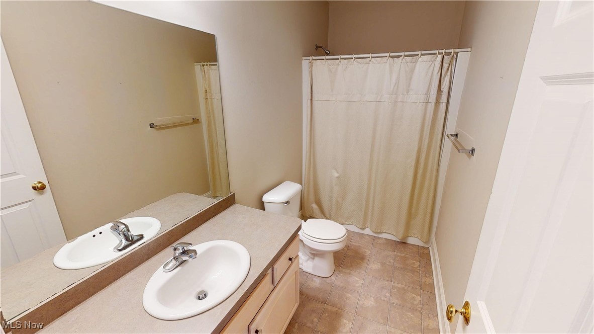Lakes/Franklin Mills Condo - Residential