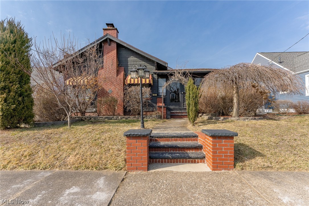 Charming bungalow style home with an enclosed 2 season front porch. Large spacious living room with a decorative fireplace. Nice neutral decor. 2 bedrooms and 1 bath on the 1st floor. Wonderful kitchen with a breakfast nook. Great road appeal. Small deck off the back perfect for your morning coffee and a quaint backyard. Large room on the 2nd floor ideal for a game room or bonus room. Quick access to expressway, shopping and restaurants.