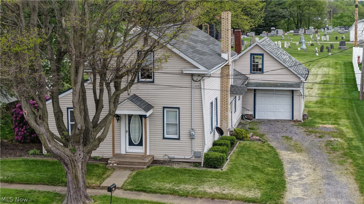Village/Sugarcreek - Residential