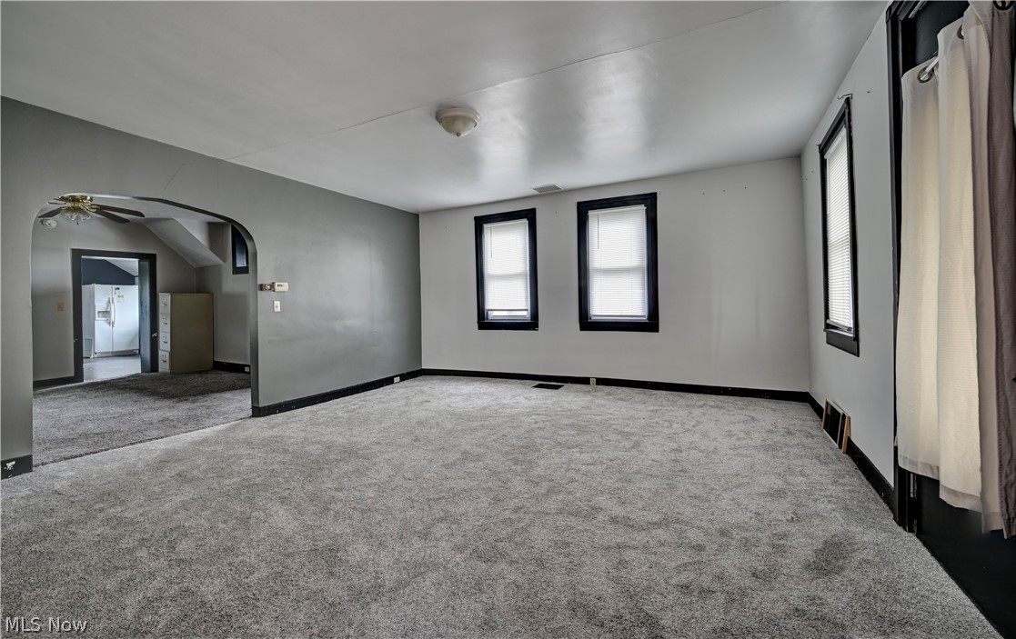 Village/Sugarcreek - Residential