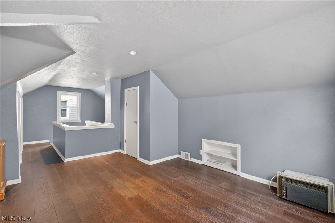 Ridgewood - Residential