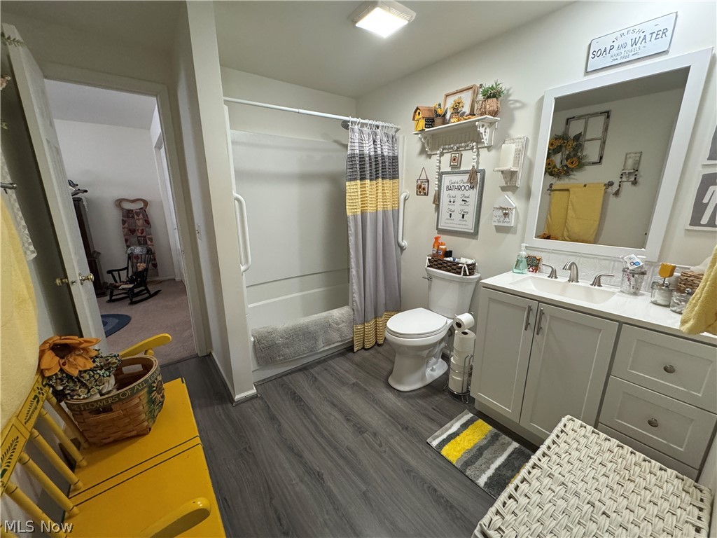 Harbor Creek Condo Ph II - Residential