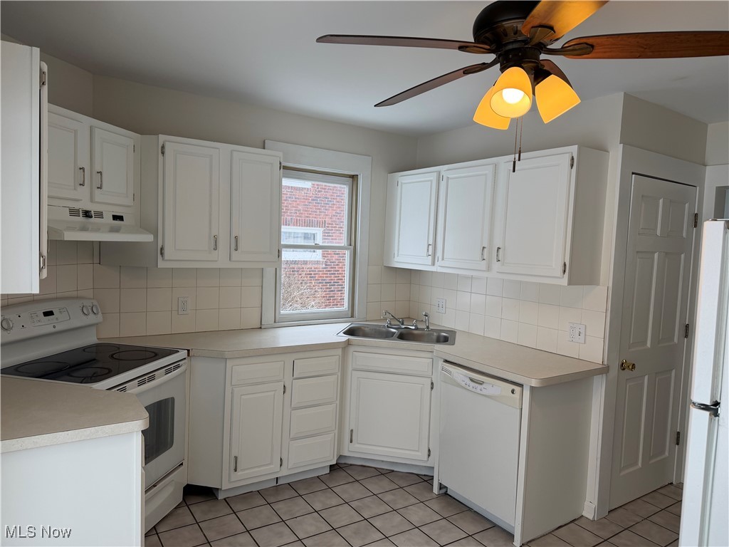 J M E - Residential Lease