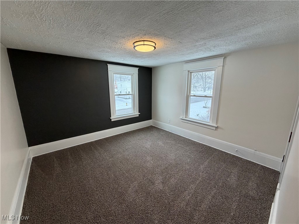 J M E - Residential Lease
