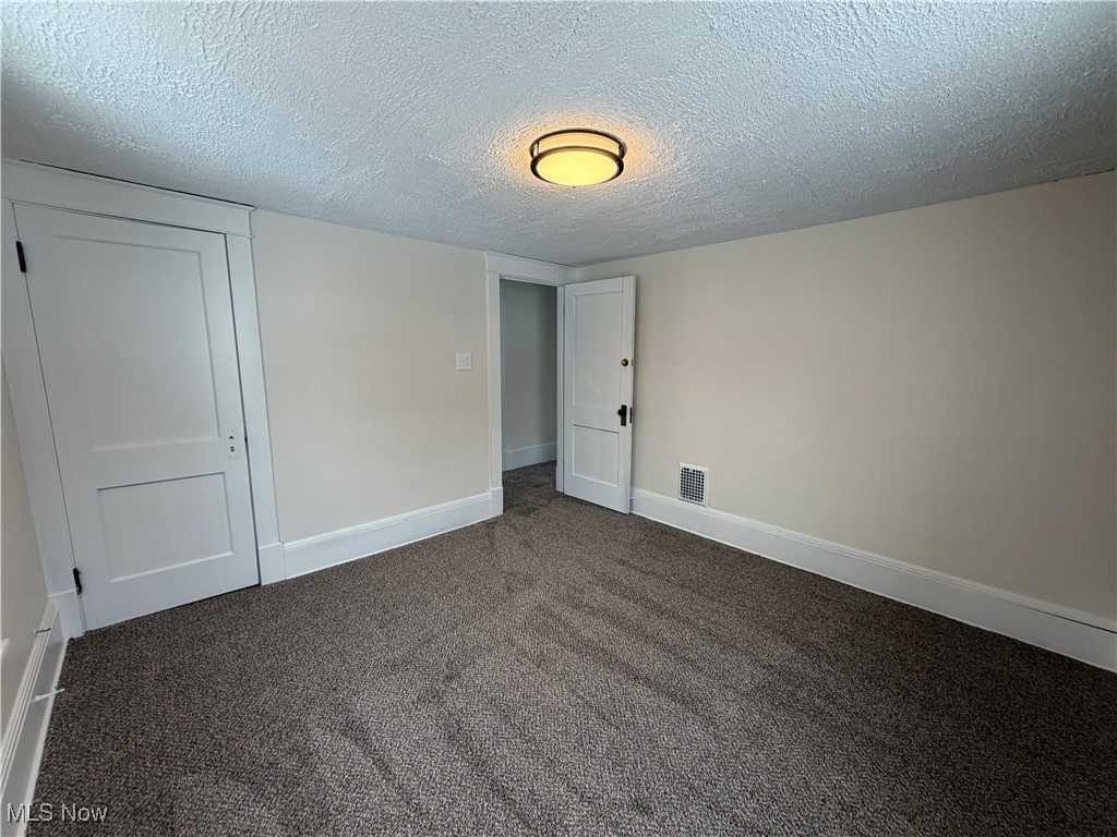 J M E - Residential Lease