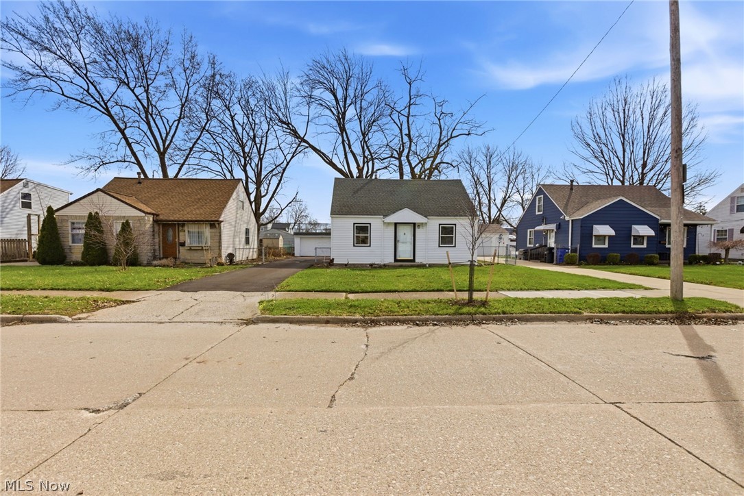 West 143rd Street 01 - Residential