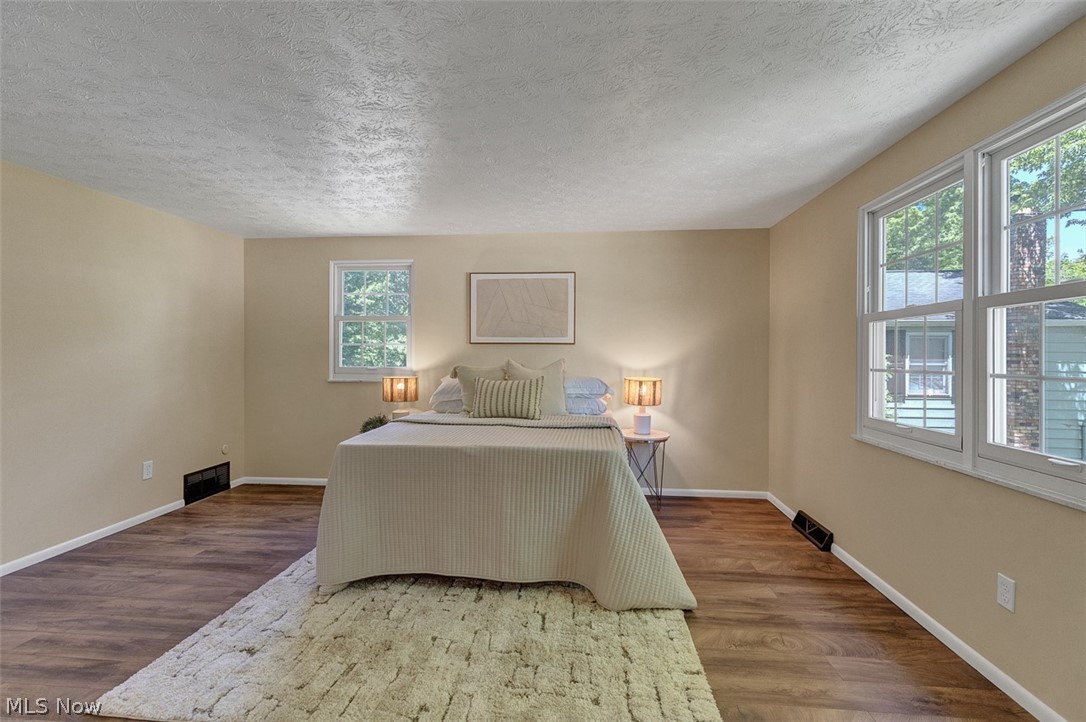 Baywood Estates 02 - Residential