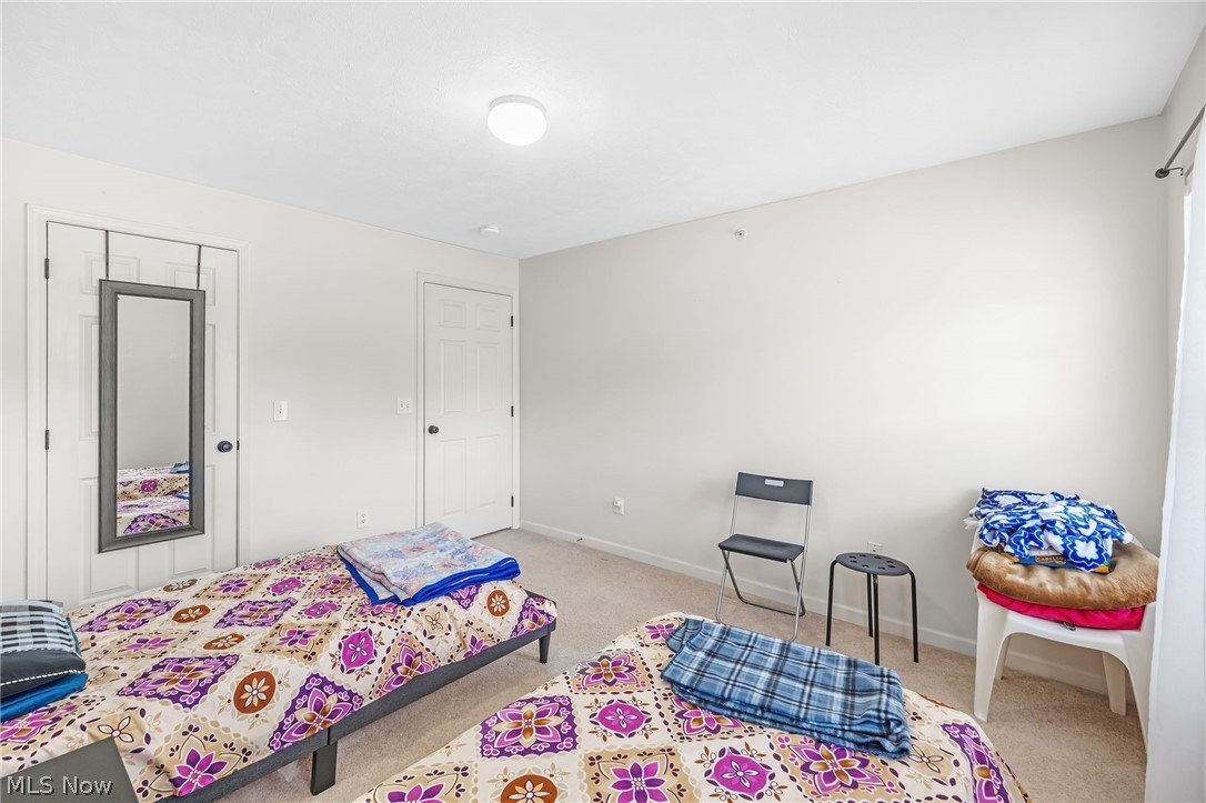 Lenox Creek Condos - Residential