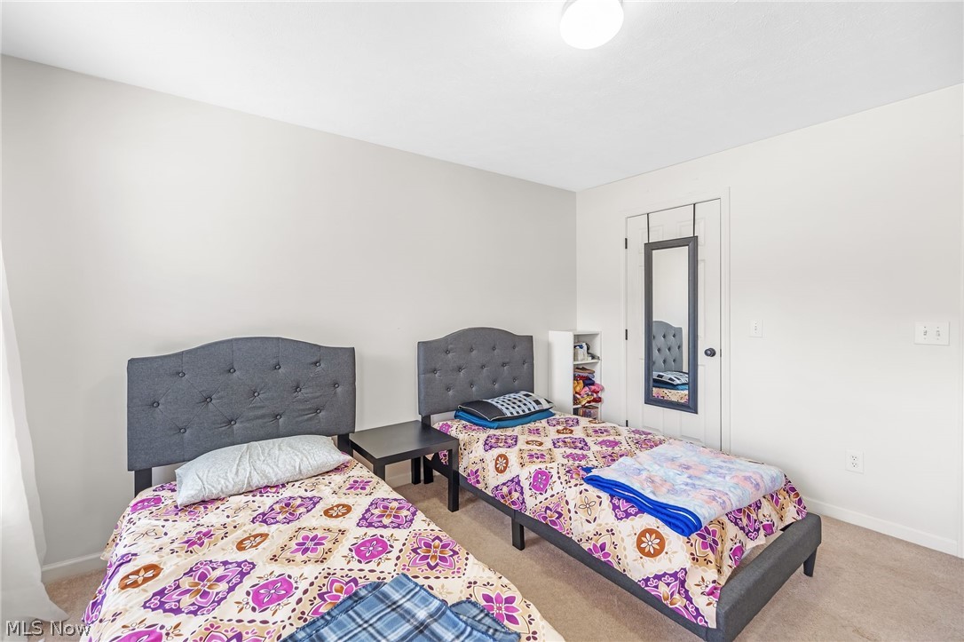 Lenox Creek Condos - Residential