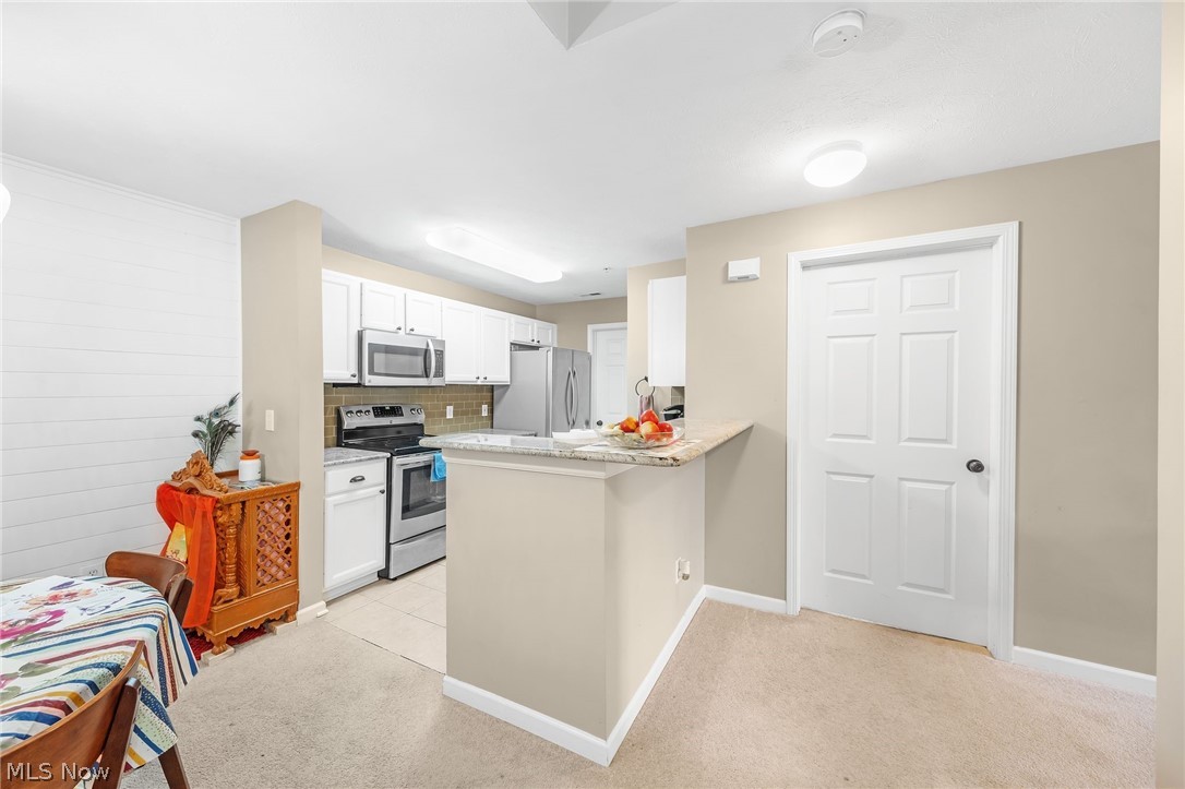Lenox Creek Condos - Residential