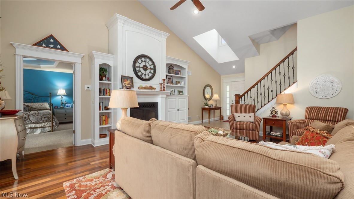 Ashton Woods Condo - Residential