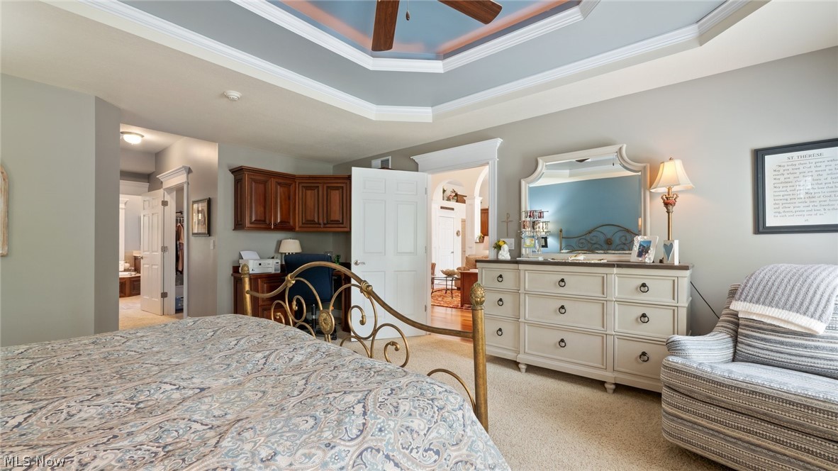 Ashton Woods Condo - Residential
