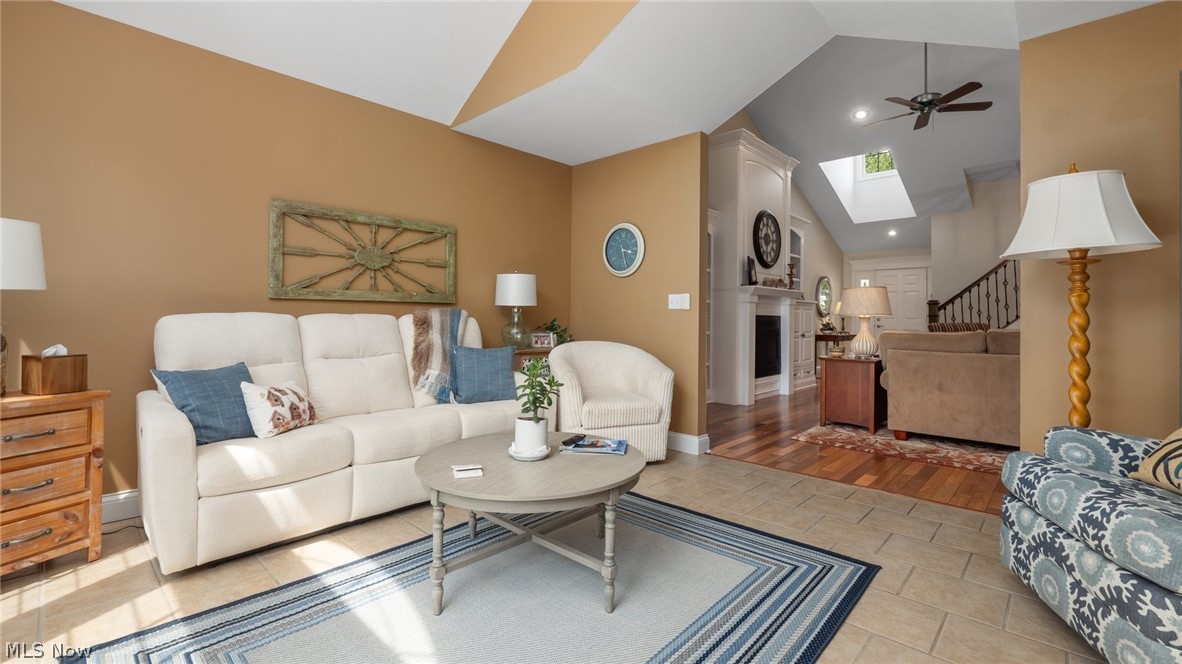 Ashton Woods Condo - Residential