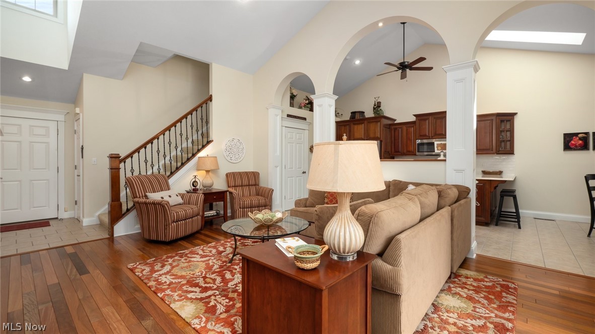 Ashton Woods Condo - Residential