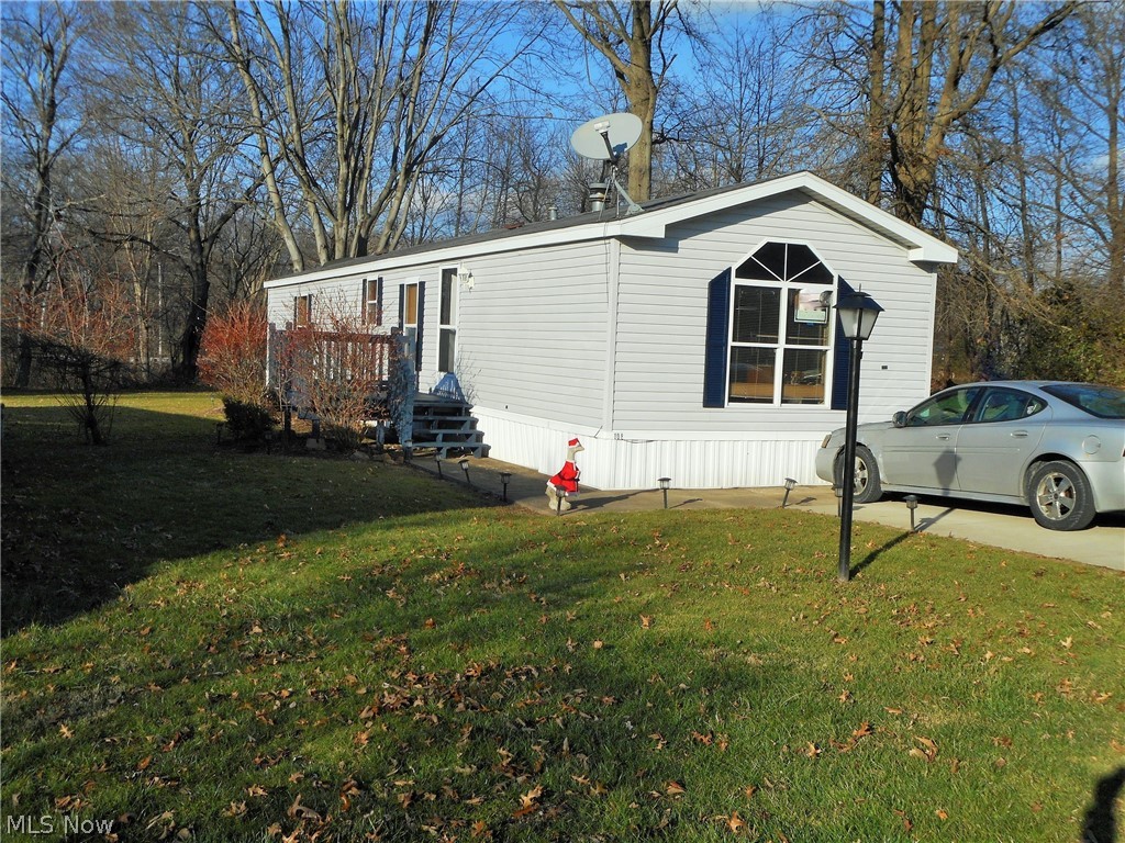Colonial Villa Homes Park - Residential