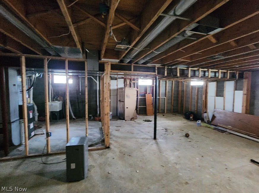 East Youngstown Land & Improve - Residential