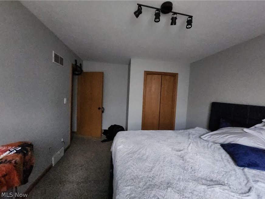 East Youngstown Land & Improve - Residential