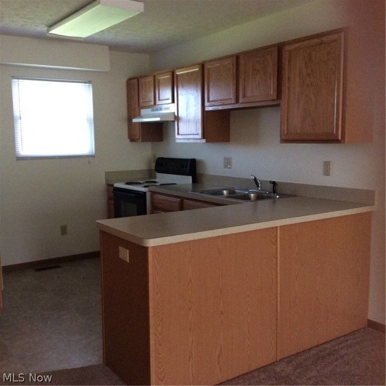 Cuyahoga Falls - Residential Lease