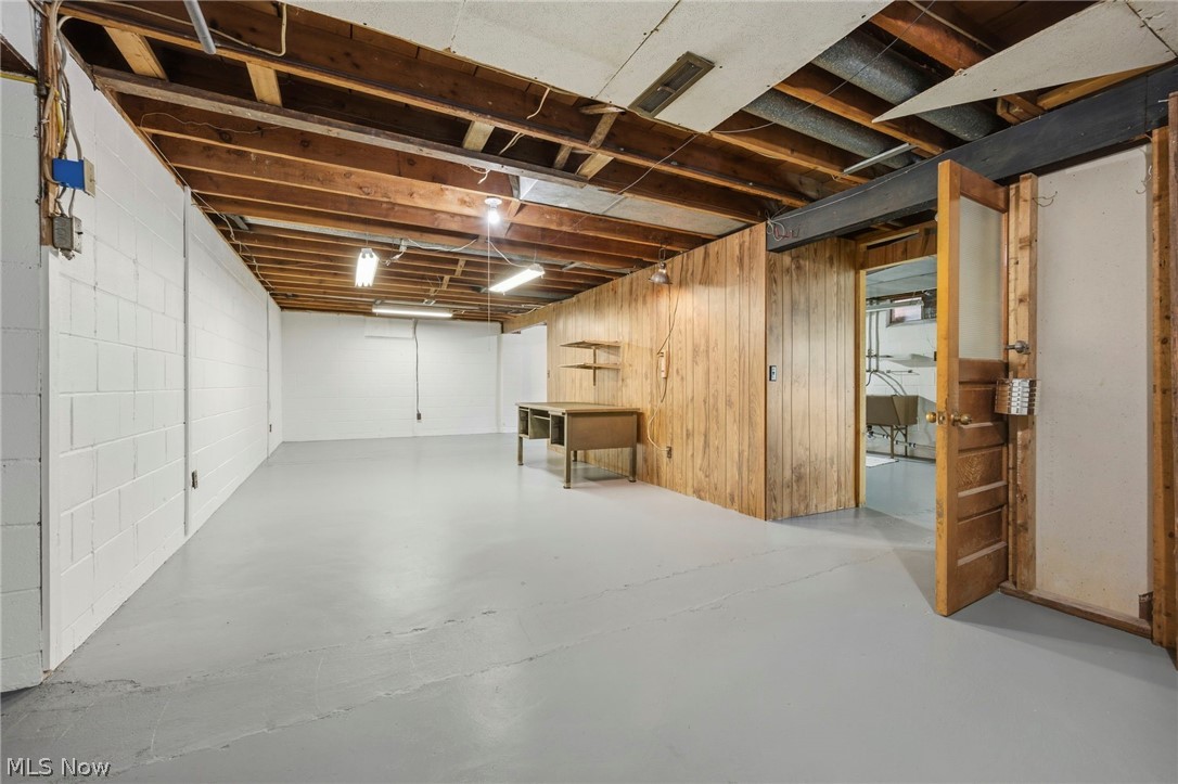 Lee Win Acres - Residential