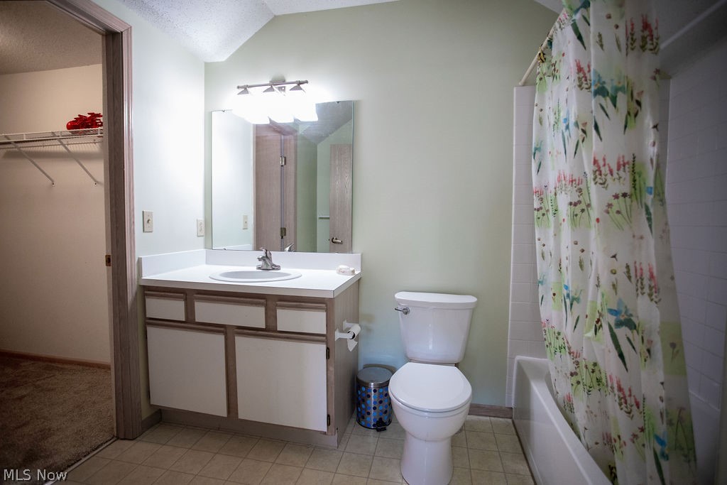 Villas At Trotters Chase - Residential