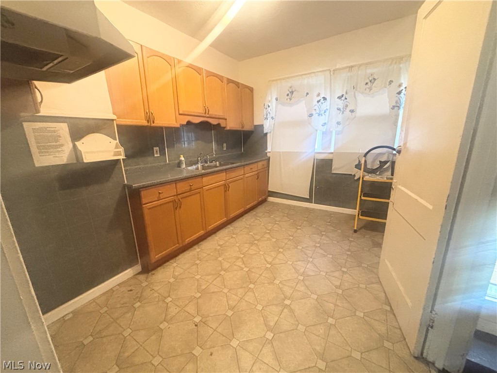 Coventry-Mayfield Land Co - Residential Income