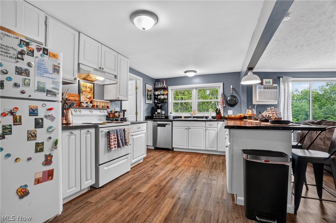 River Glen - Residential