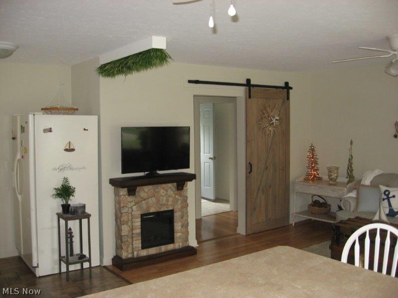 Sunnyside Beach - Residential