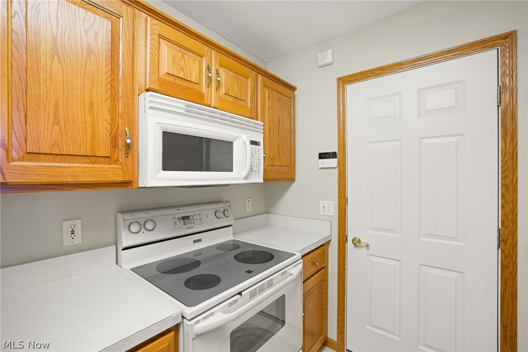 Picket Place Condo Ph Two - Residential