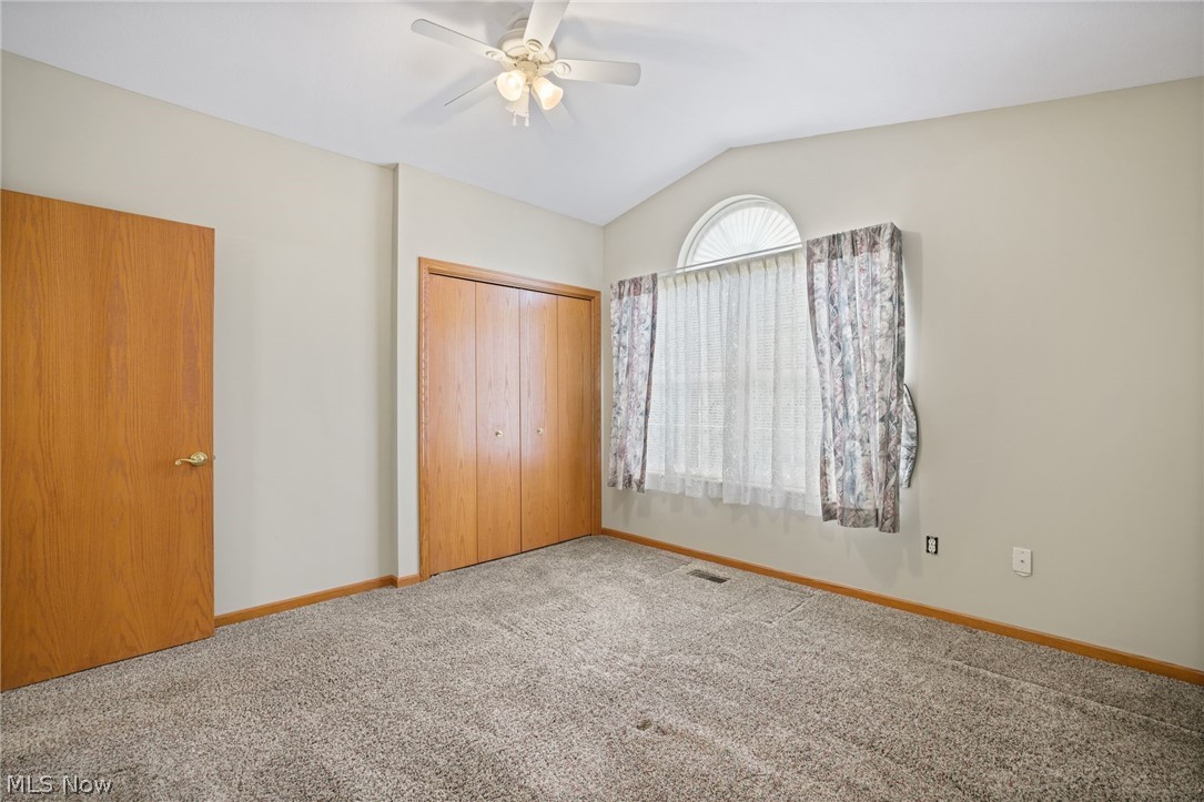 Picket Place Condo Ph Two - Residential