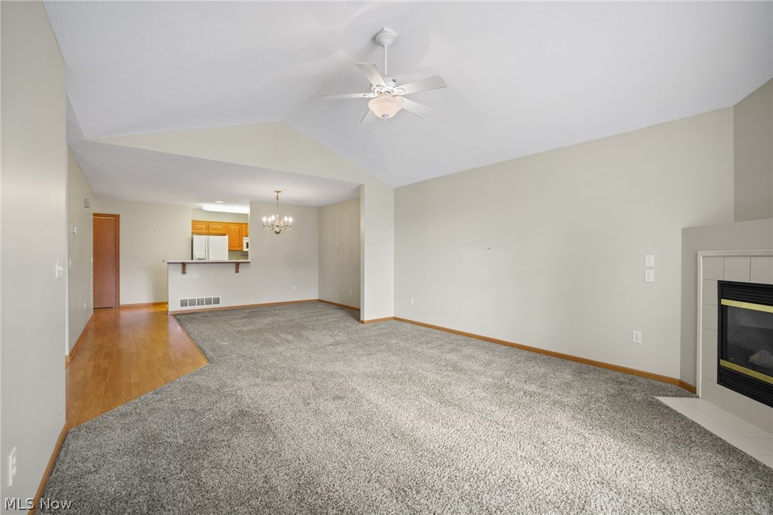 Picket Place Condo Ph Two - Residential